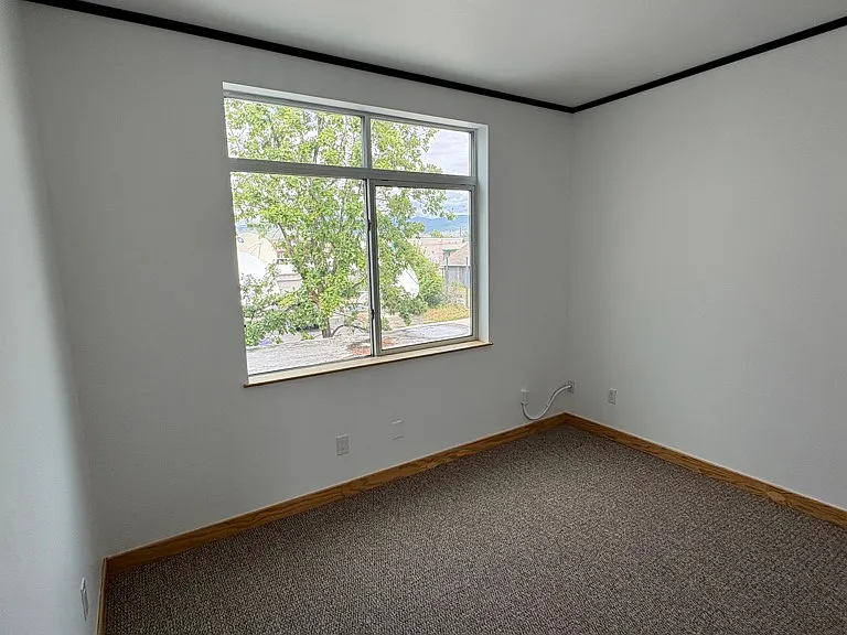 1055 W Sussex Ave #B — Photo 9