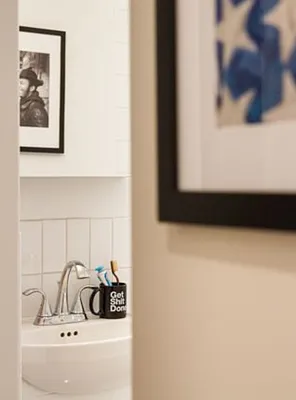 Rented by Compass | media 25