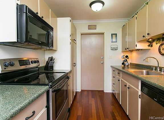 3rd image of 46-54 Puulena St APT 912