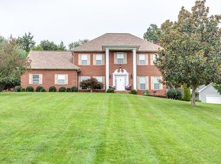 138 Grand View Ln, Clinton, TN 37716