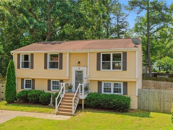 306 Tower Ln, Newport News, VA 23608