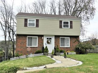 69 Bel Aire Dr, Delmont, PA