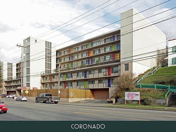 3rd image of 2840 Eastlake Ave E #58