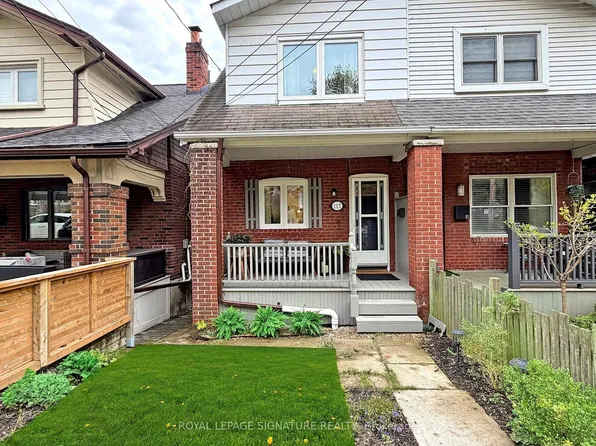 117 Burgess Ave, Toronto, ON M4E 1X3