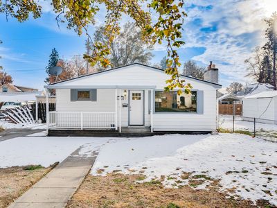 1028 E Queen Ave, Spokane, WA, 99207