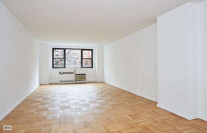 2nd image of 315 E 72nd St APT 4K