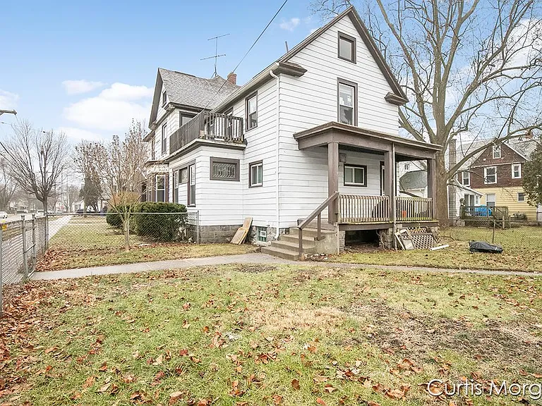 1035 Chatham St NW — Photo 30
