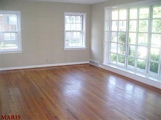 1st image of 86 Chafford Woods