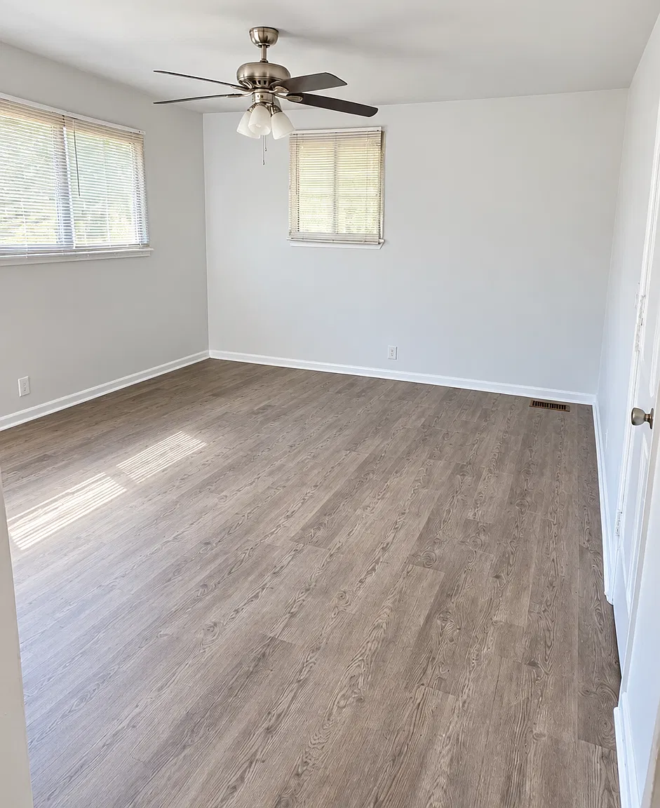 2 bed, 850 sqft, $1,200 — Photo 3