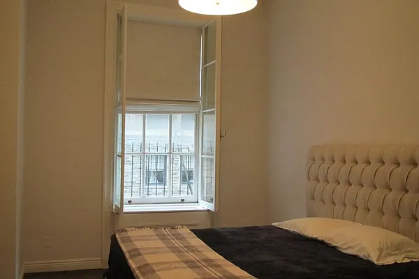 Rented by Brown Harris Stevens | media 24