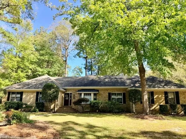 912 Upper Hastings Way, Virginia Beach, VA 23452