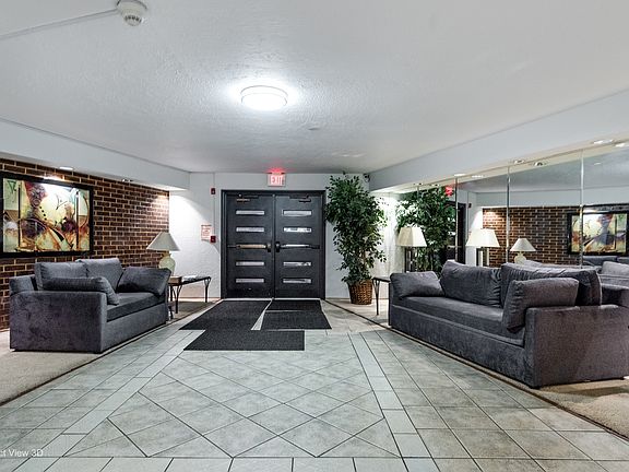 3rd image of 1430 Sandstone Dr APT 316
