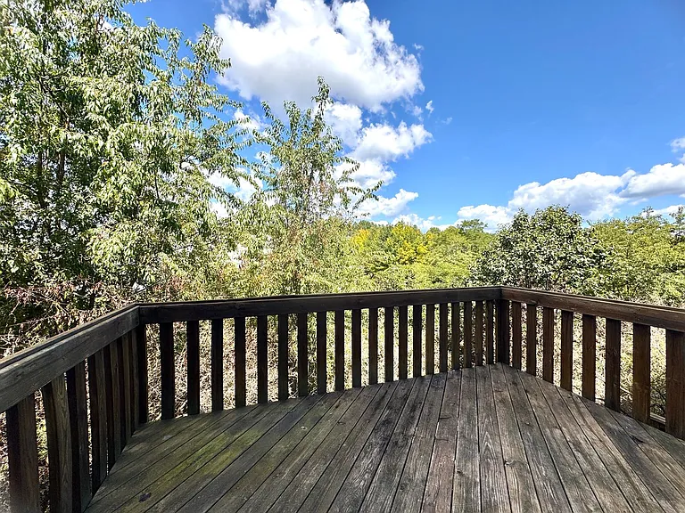 1045 Oak Tree Blvd NW — Photo 11