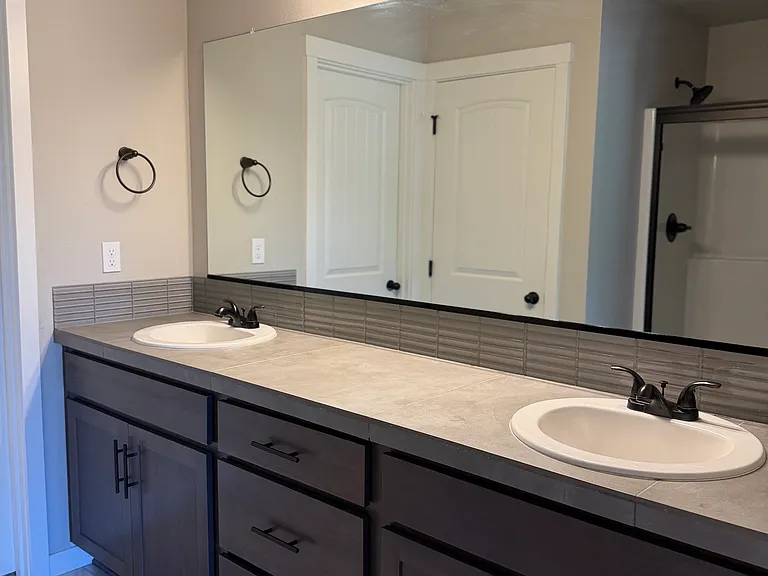 Master Vanity Double Sinks
