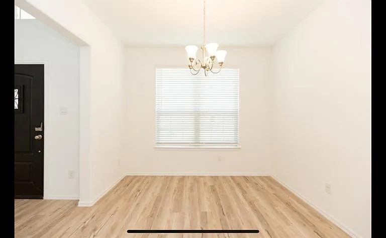 19044 Pinewood Grove Trl — Photo 6