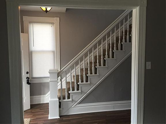 4th image of 503 N Penna Ave