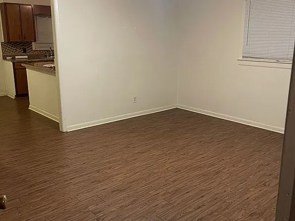 106 Brookhill Dr, Fitzgerald, GA 31750