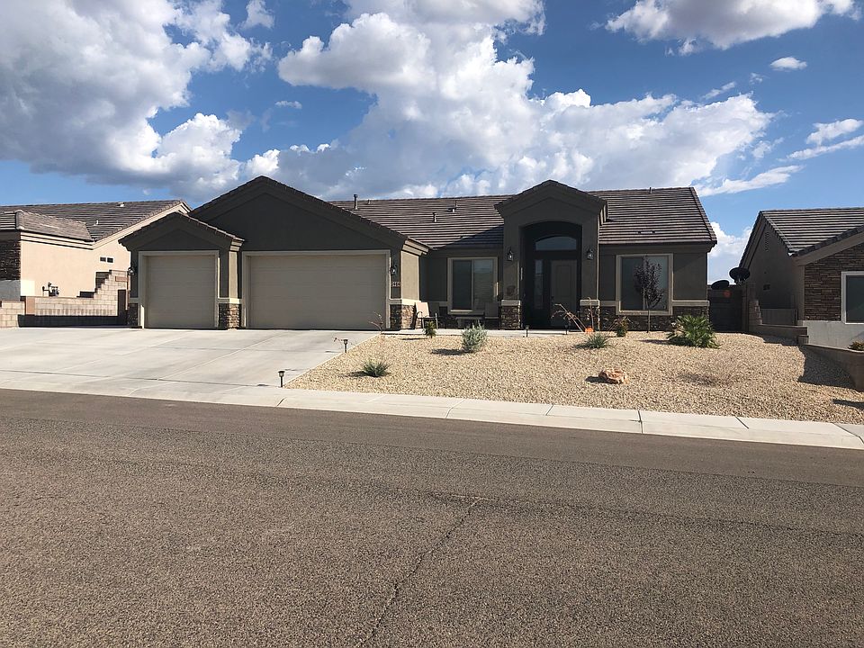 1st image of 3464 Karen Ave