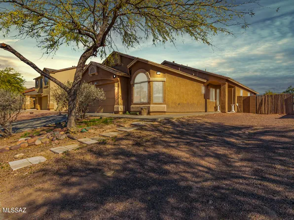 7479 S Brackenbury Dr, Tucson, AZ 85746