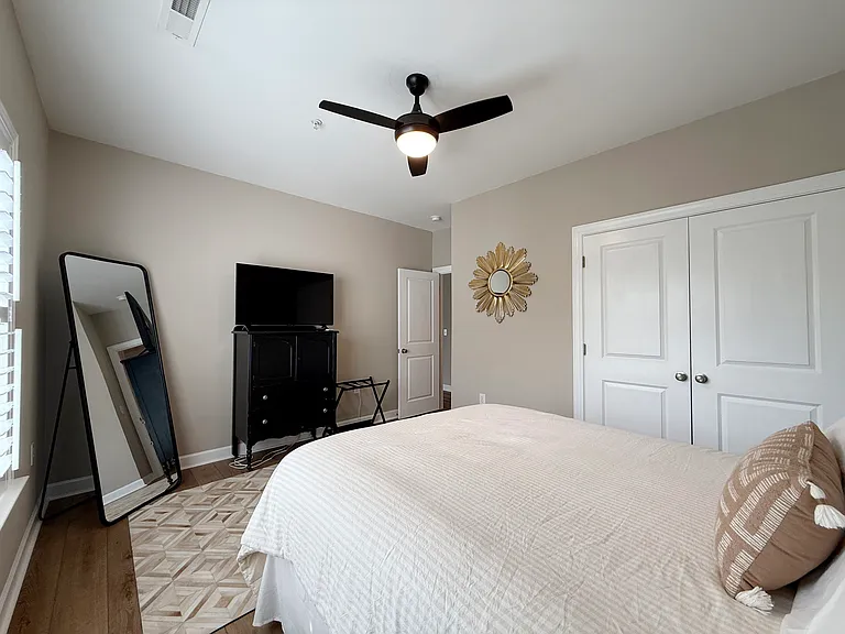 106 Sunset Cir #202 — Photo 28
