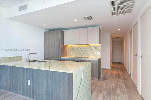 801 S Miami Ave #1304 Photo 1