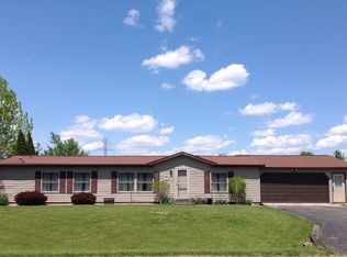 888 E River Ave, Warsaw, IN 46582