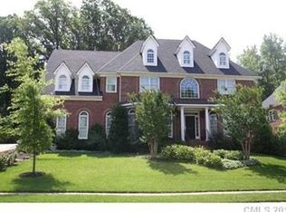 1217 Lost Oak Rd, Charlotte, NC 28270