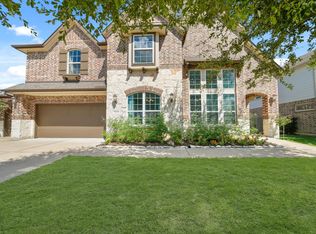 2215 Golden Bay Ln, Rosenberg, TX 77469