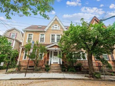 19 Fairmount Ter, Jersey City, NJ, 07306