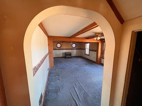 5th image of 52 North Winchester Street