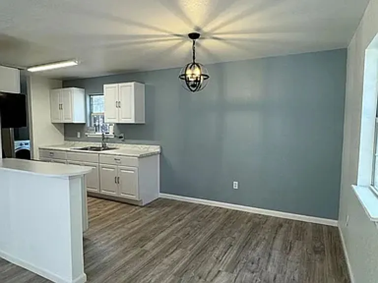 20235 SE 155th St — Photo 7