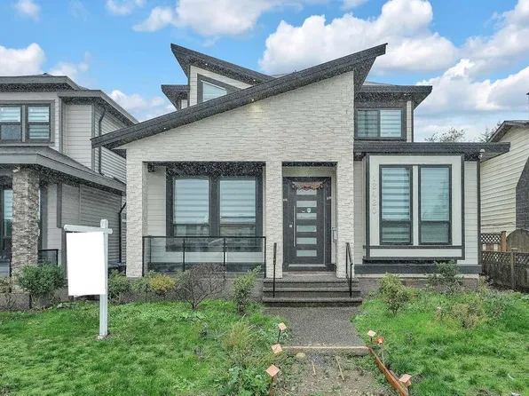 12420 80th Ave, Surrey, BC V3W 3A5