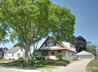 3734 S 89th St #A, Milwaukee, WI 53228