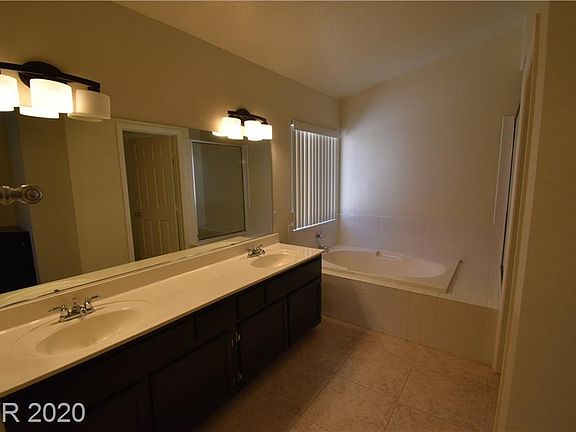 5th image of 7608 Tortola Bay Ln