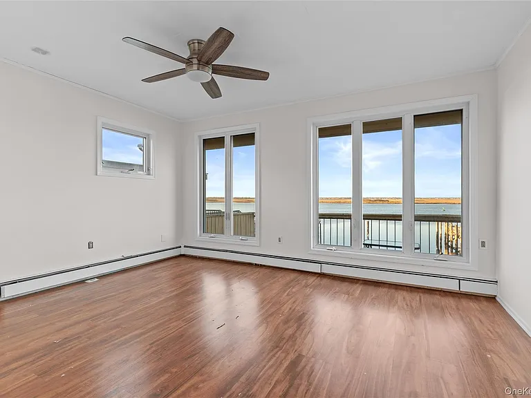 115 Maryland Ave — Photo 15