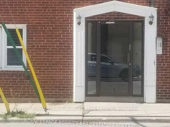 2773 Lake Shore Blvd W #4, Toronto, ON M8V 1H4