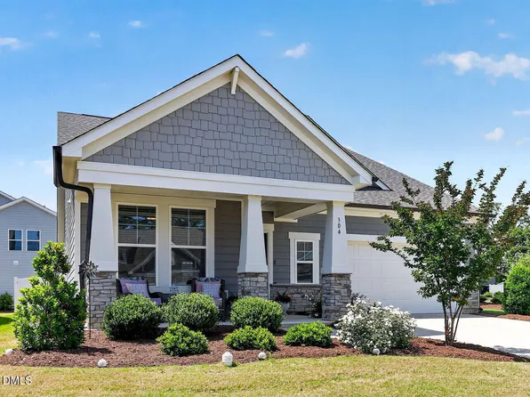 304 Darter St, Holly Springs, NC 27540