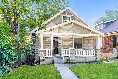 2933 Park Ave Photo 1