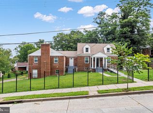 922 Ridge Rd SE, Washington, DC 20019