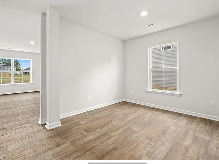 304 Aspen Place Ct — Photo 3