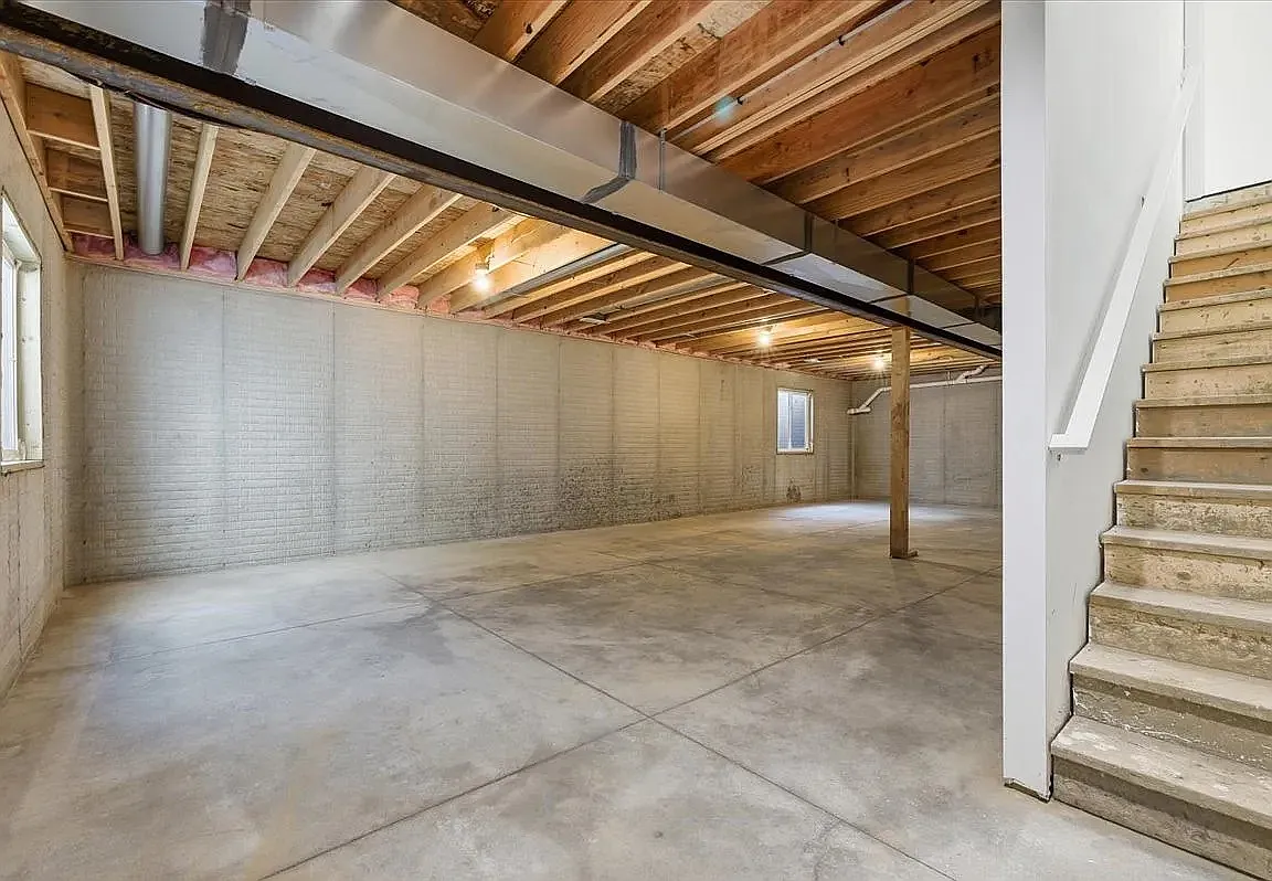 2 bed, 1445 sqft, $2,400 — Photo 4