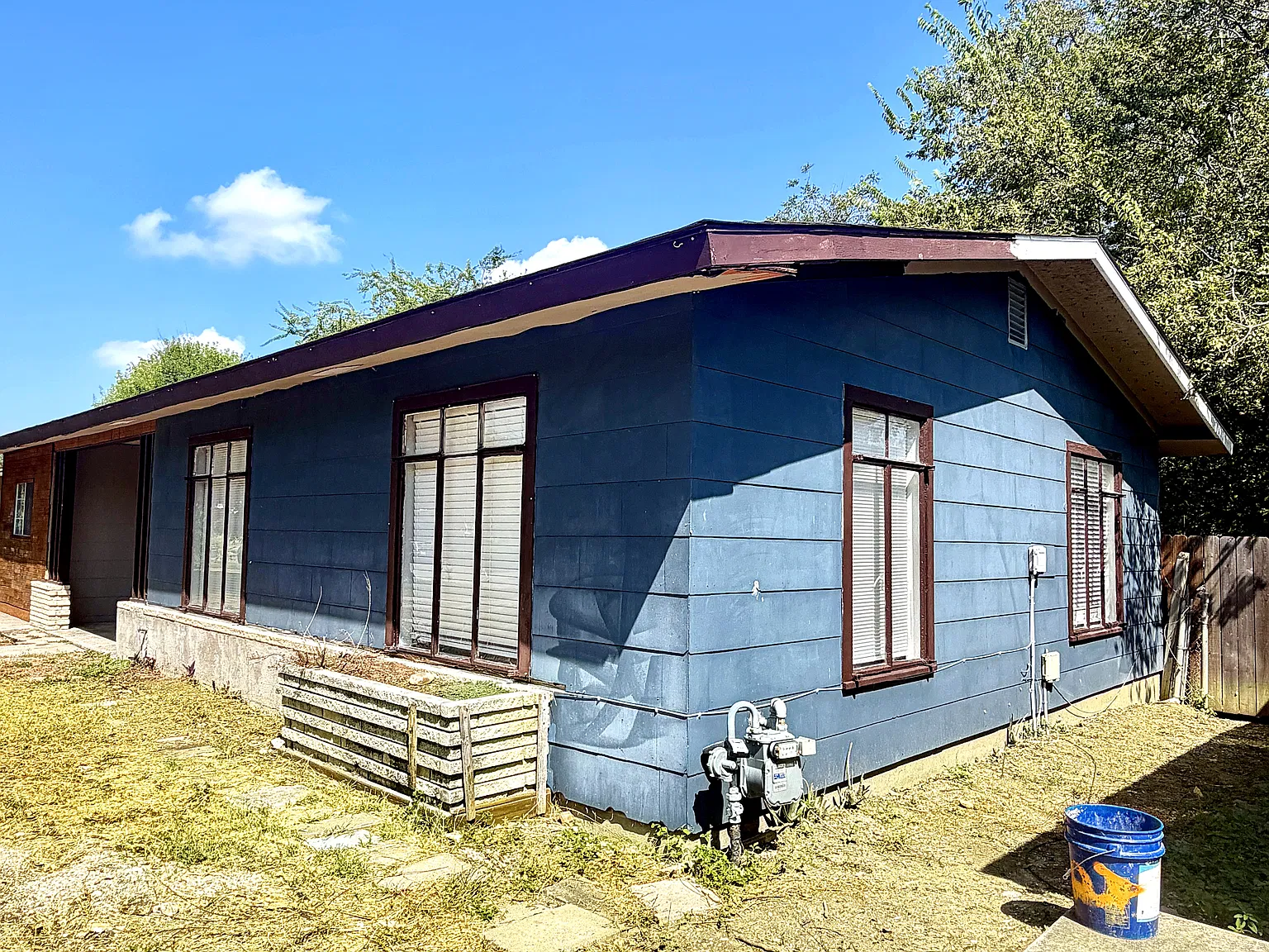 3 bed, 1244 sqft, $1,389 — Photo 3