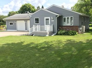 726 E Adolphus Ave, Fergus Falls, MN 56537