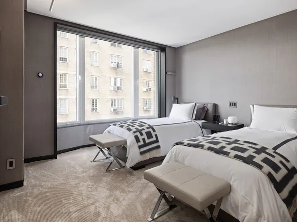 279 Central Park West image 13 of 16