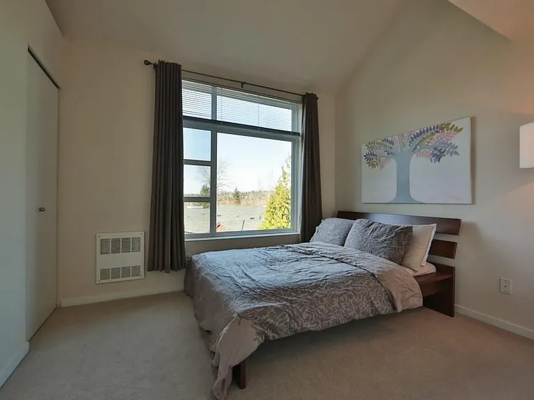 15212 NE 81st Way — Photo 2
