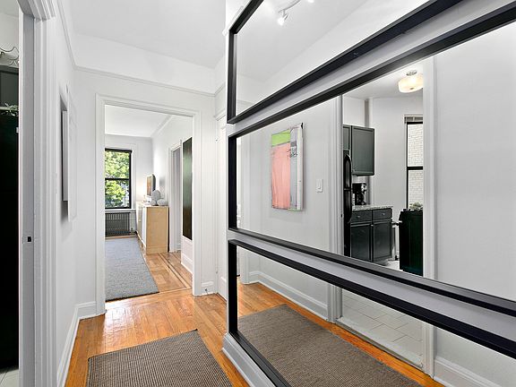 5th image of 99 E 4th St APT 3H