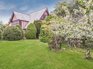 64 Huntting Ln, East Hampton, NY 11937