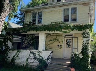 318 E Archer Ave, Peoria, IL