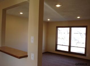 9827 Fowler Ave, Omaha, NE 68134