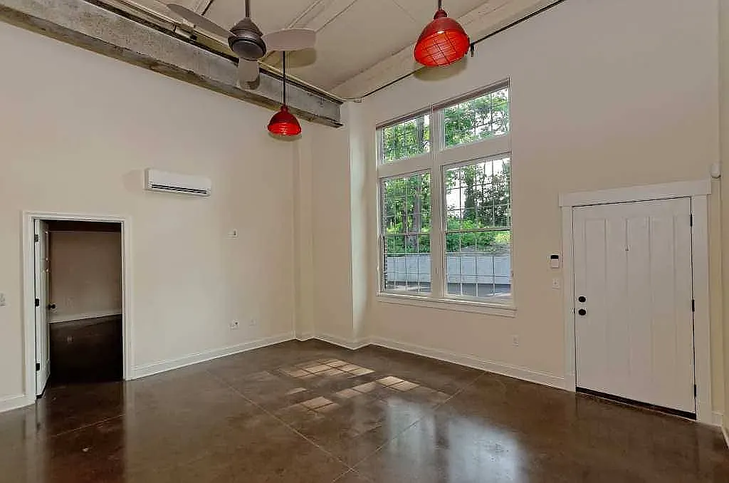 2 bed, 1230 sqft, $1,875 — Photo 4